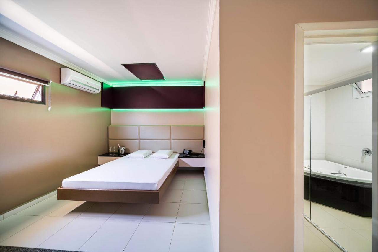 Savanas Motel Ponta Grossa  Zewnętrze zdjęcie