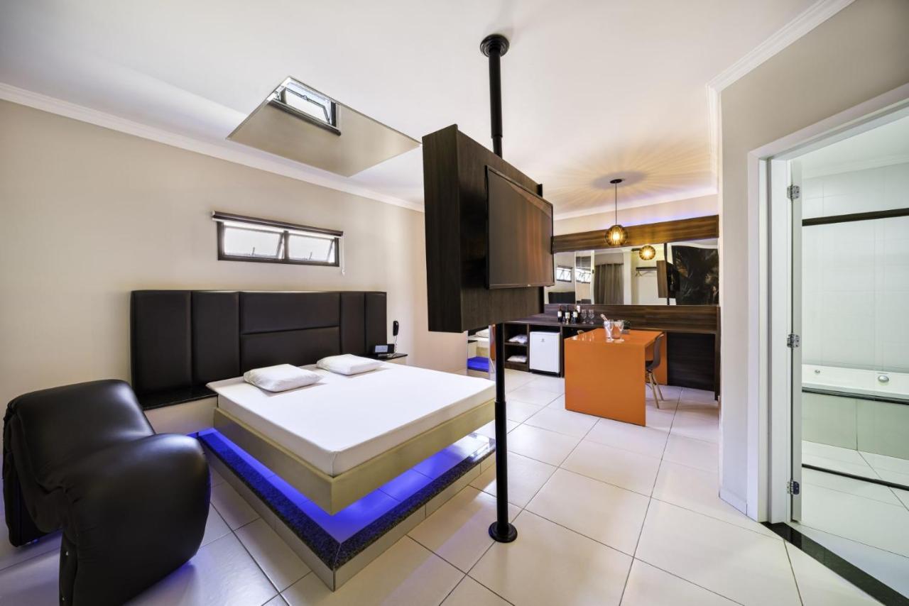 Savanas Motel Ponta Grossa  Zewnętrze zdjęcie